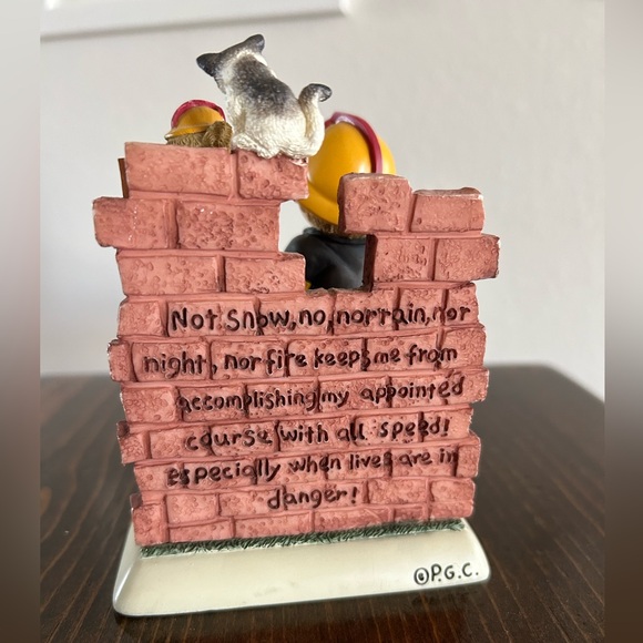 Zingle-Berry Humble Hero Firefighter Decor - Picture 3 of 9